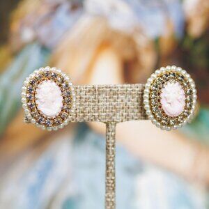 Hobe Marble Cameo Clip-on Earrings